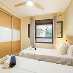 Apartman Hogar Brisa De Marinas Acogedor Con Amplia Terraza Y Acceso Directo A Piscinas-comfortable With Spacious Terrace And Direct Pool Access Denia