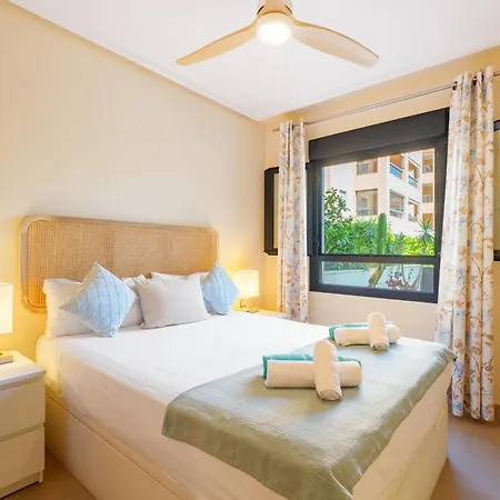 아파트 Hogar Brisa De Marinas Acogedor Con Amplia Terraza Y Acceso Directo A Piscinas-comfortable With Spacious Terrace And Direct Pool Access 데니아