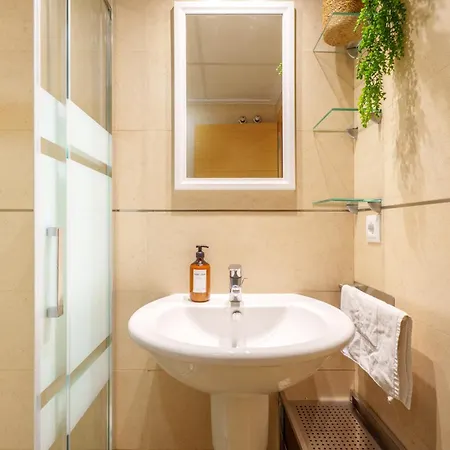 아파트 Hogar Brisa De Marinas Acogedor Con Amplia Terraza Y Acceso Directo A Piscinas-comfortable With Spacious Terrace And Direct Pool Access 데니아