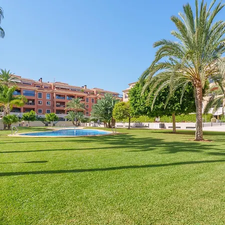 아파트 Hogar Brisa De Marinas Acogedor Con Amplia Terraza Y Acceso Directo A Piscinas-comfortable With Spacious Terrace And Direct Pool Access