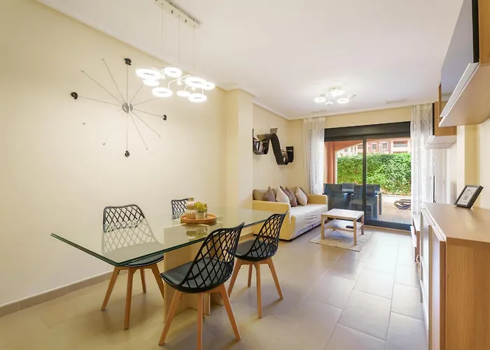 Hogar Brisa De Marinas Acogedor Con Amplia Terraza Y Acceso Directo A Piscinas-comfortable With Spacious Terrace And Direct Pool Access Apartman *