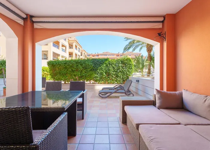Hogar Brisa De Marinas Acogedor Con Amplia Terraza Y Acceso Directo A Piscinas-comfortable With Spacious Terrace And Direct Pool Access * Dénia