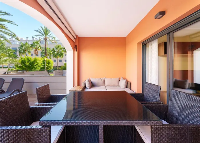 Hogar Brisa De Marinas Acogedor Con Amplia Terraza Y Acceso Directo A Piscinas-comfortable With Spacious Terrace And Direct Pool Access *