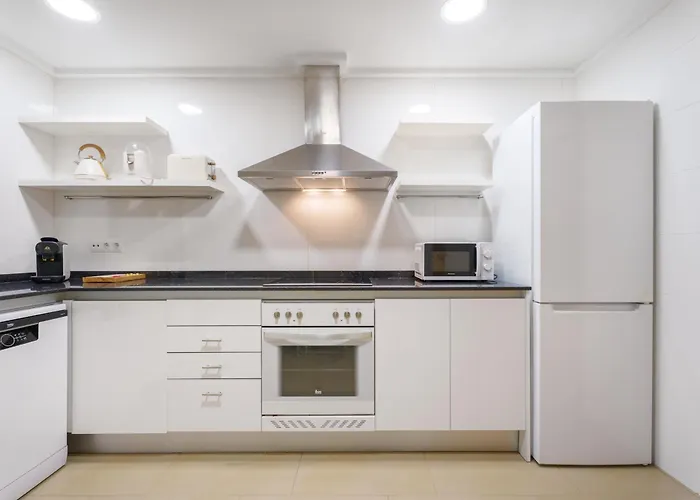 Apartman Hogar Brisa De Marinas Acogedor Con Amplia Terraza Y Acceso Directo A Piscinas-comfortable With Spacious Terrace And Direct Pool Access Denia