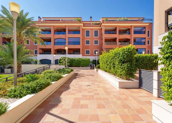 شقة Hogar Brisa De Marinas Acogedor Con Amplia Terraza Y Acceso Directo A Piscinas-comfortable With Spacious Terrace And Direct Pool Access دينايا